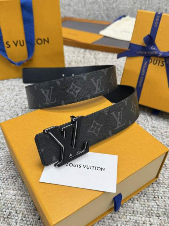 Picture of Louis Vuitton Belts _SKUfw229392290fw